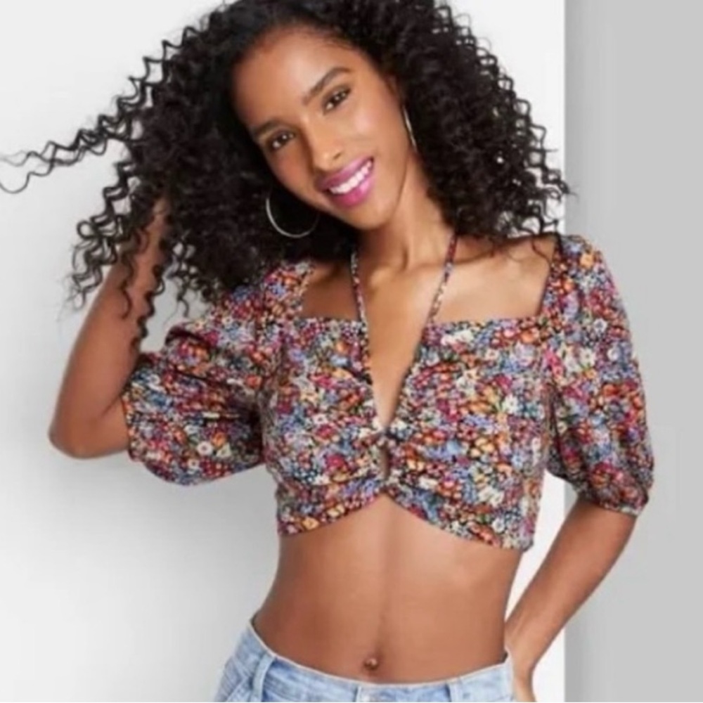 Wild Fable Crop Top Size Small Floral